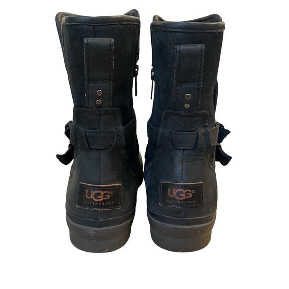 UGG Australia Simmens Black Leather Waterproof Boots Size 7 - Picture 4 of 6
